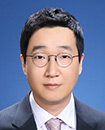 박태일 사진